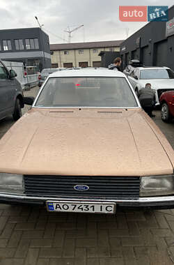 Седан Ford Granada 1978 в Ужгороді