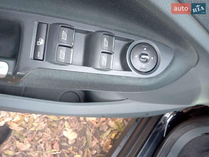 Минивэн Ford Grand C-Max 2011 в Каменец-Подольском фото 34 Минивэн Ford Grand C-Max 2011 в Каменец-Подольском