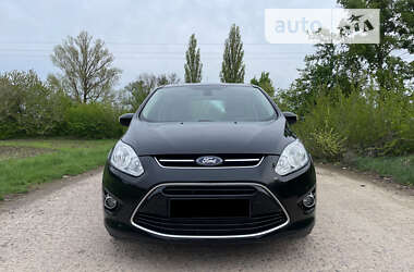 Минивэн Ford Grand C-Max 2011 в 