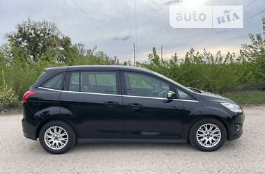 Минивэн Ford Grand C-Max 2011 в 