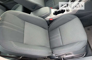 Минивэн Ford Grand C-Max 2011 в 