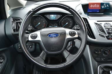 Минивэн Ford Grand C-Max 2011 в 