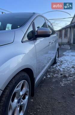 Минивэн Ford Grand C-Max 2012 в 