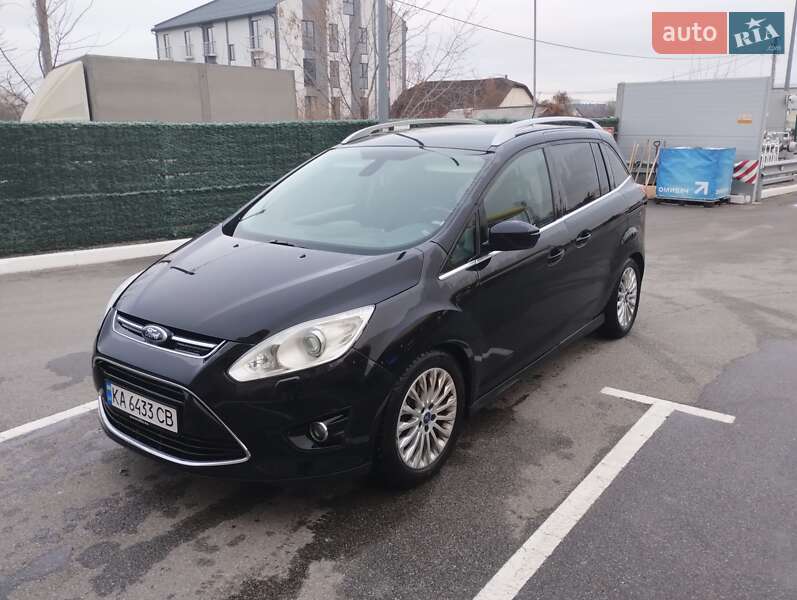 Минивэн Ford Grand C-Max 2010 в Киеве