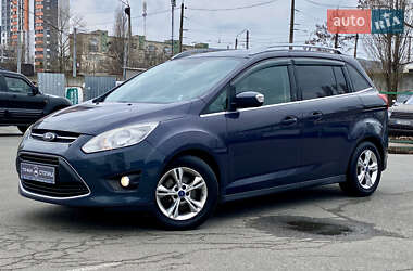 Минивэн Ford Grand C-Max 2012 в 