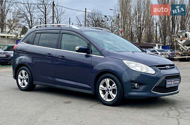 Минивэн Ford Grand C-Max 2012 в 