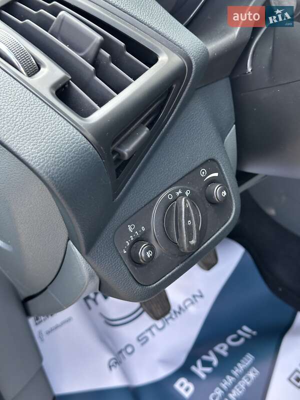 Мінівен Ford Grand C-Max 2011 в Кривому Розі
