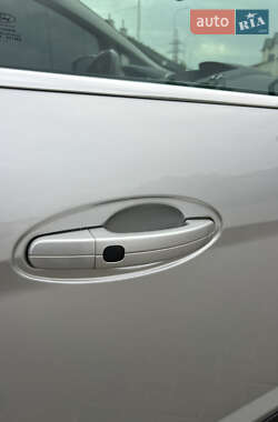 Минивэн Ford Grand C-Max 2011 в 