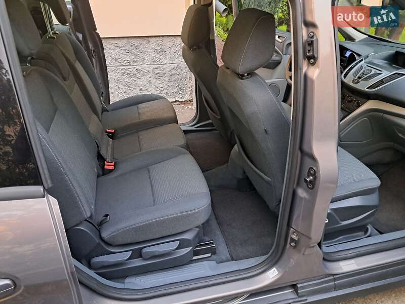 Мінівен Ford Grand C-Max 2012 в Луцьку