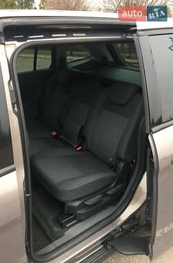 Минивэн Ford Grand C-Max 2012 в 