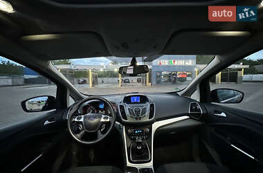 Минивэн Ford Grand C-Max 2010 в 