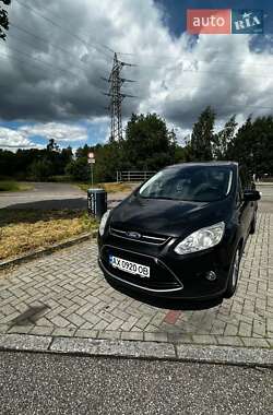 Минивэн Ford Grand C-Max 2013 в 