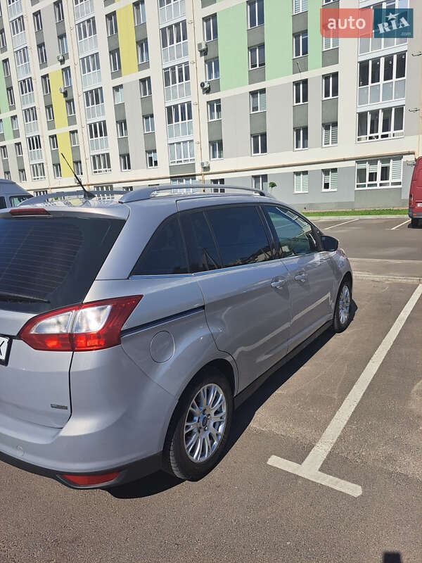Минивэн Ford Grand C-Max 2012 в Ровно