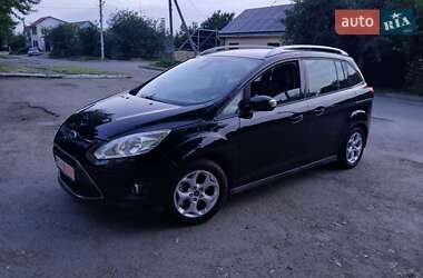 Минивэн Ford Grand C-Max 2011 в 