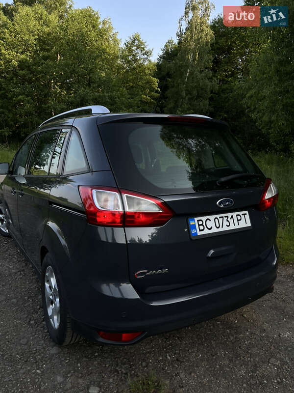 Минивэн Ford Grand C-Max 2010 в Львове
