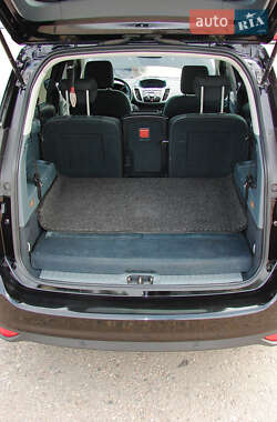 Минивэн Ford Grand C-Max 2012 в 