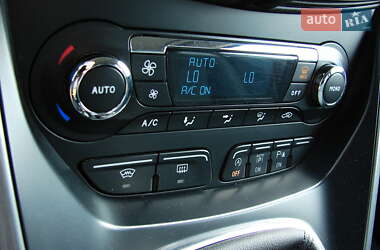 Минивэн Ford Grand C-Max 2012 в 