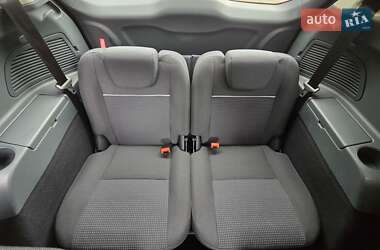 Минивэн Ford Grand C-Max 2012 в 