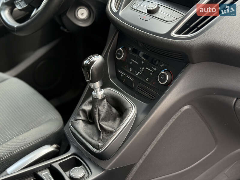 Мінівен Ford Grand C-Max 2016 в Тернополі