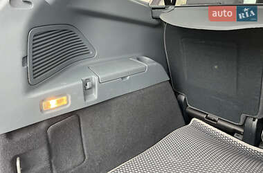 Минивэн Ford Grand C-Max 2012 в 