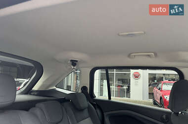 Минивэн Ford Grand C-Max 2012 в 