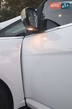 Минивэн Ford Grand C-Max 2011 в 