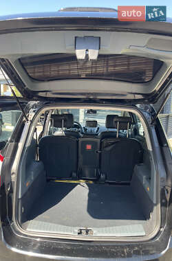 Минивэн Ford Grand C-Max 2012 в 