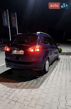 Минивэн Ford Grand C-Max 2015 в 