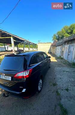 Минивэн Ford Grand C-Max 2012 в 
