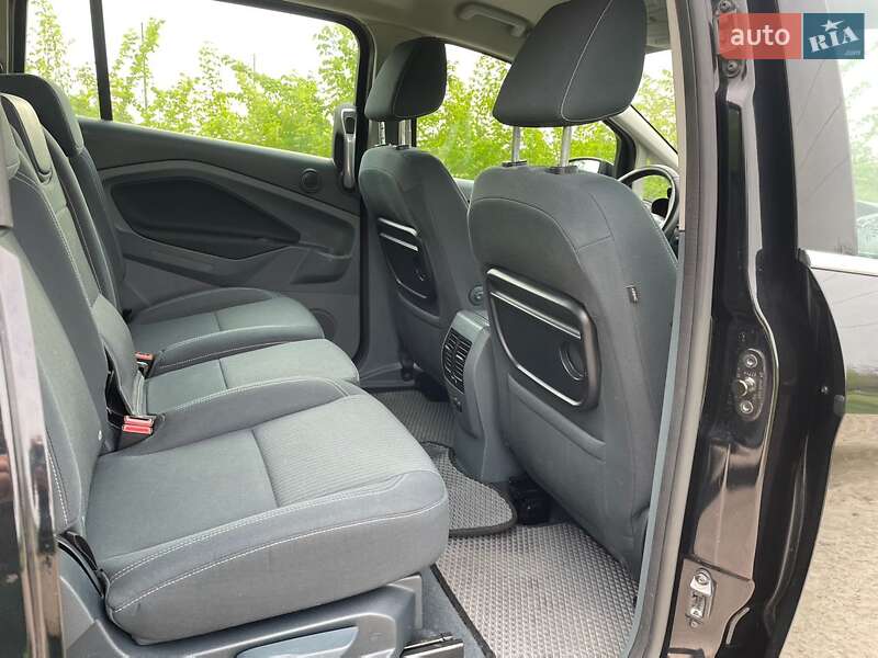 Минивэн Ford Grand C-Max 2011 в Богуславе фото 32 Минивэн Ford Grand C-Max 2011 в Богуславе