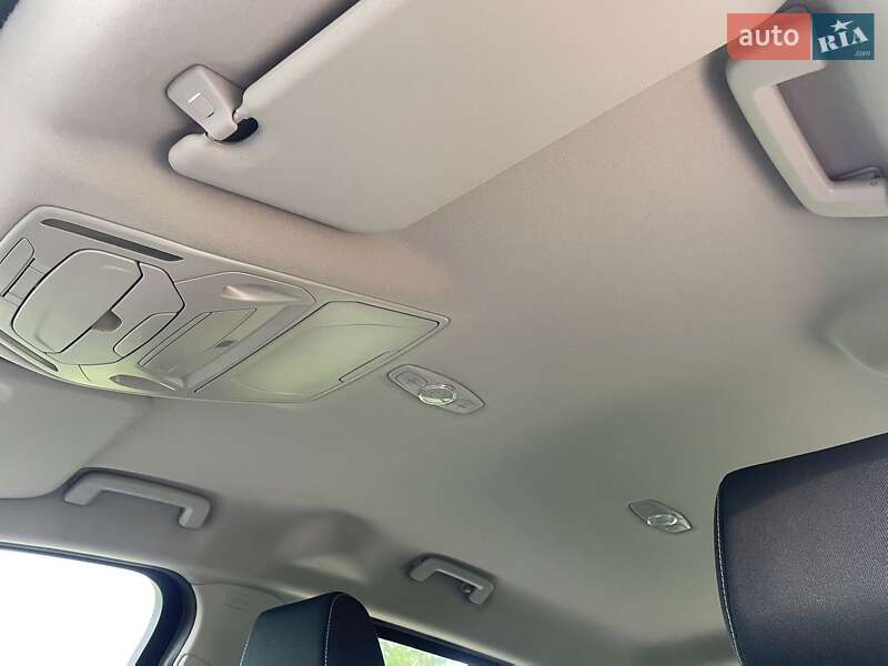 Минивэн Ford Grand C-Max 2011 в Богуславе фото 55 Минивэн Ford Grand C-Max 2011 в Богуславе