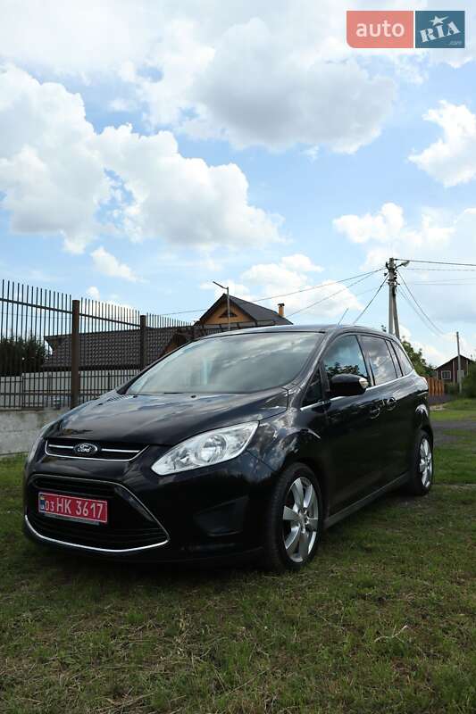 Минивэн Ford Grand C-Max 2011 в 