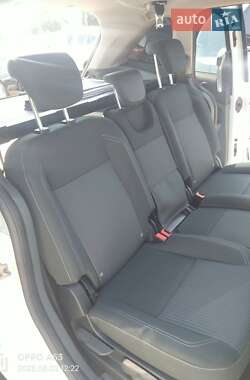 Минивэн Ford Grand C-Max 2012 в 