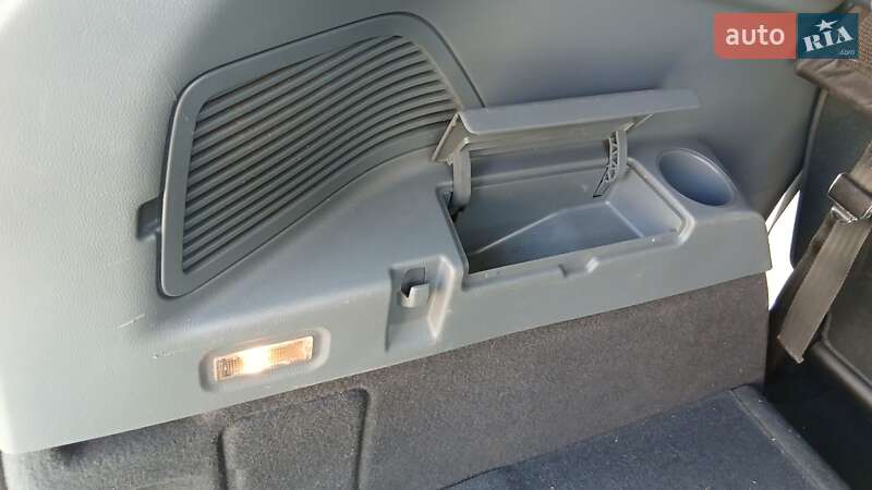 Минивэн Ford Grand C-Max 2011 в Тернополе