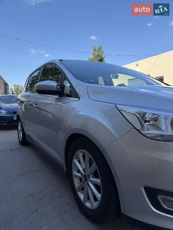 Мінівен Ford Grand C-Max 2017 в Кривому Розі