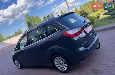 Минивэн Ford Grand C-Max 2012 в 