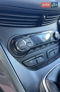 Минивэн Ford Grand C-Max 2012 в 