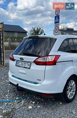 Минивэн Ford Grand C-Max 2012 в 