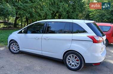 Минивэн Ford Grand C-Max 2011 в 