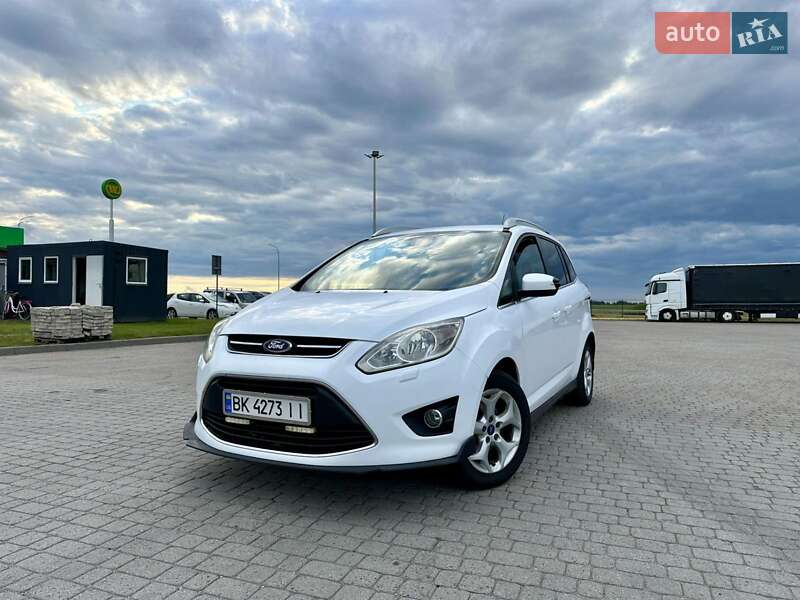 Мінівен Ford Grand C-Max 2010 в Радивиліві