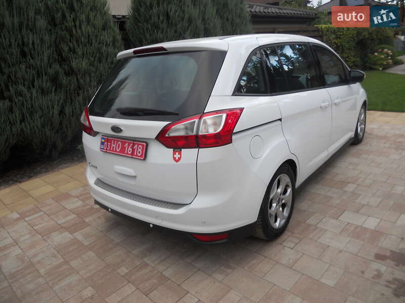 Минивэн Ford Grand C-Max 2010 в Буче