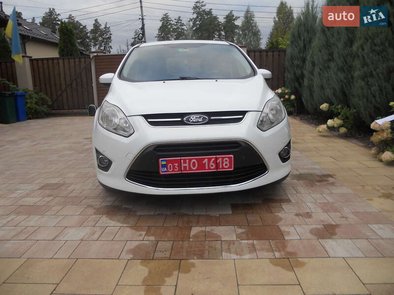 Минивэн Ford Grand C-Max 2010 в Буче