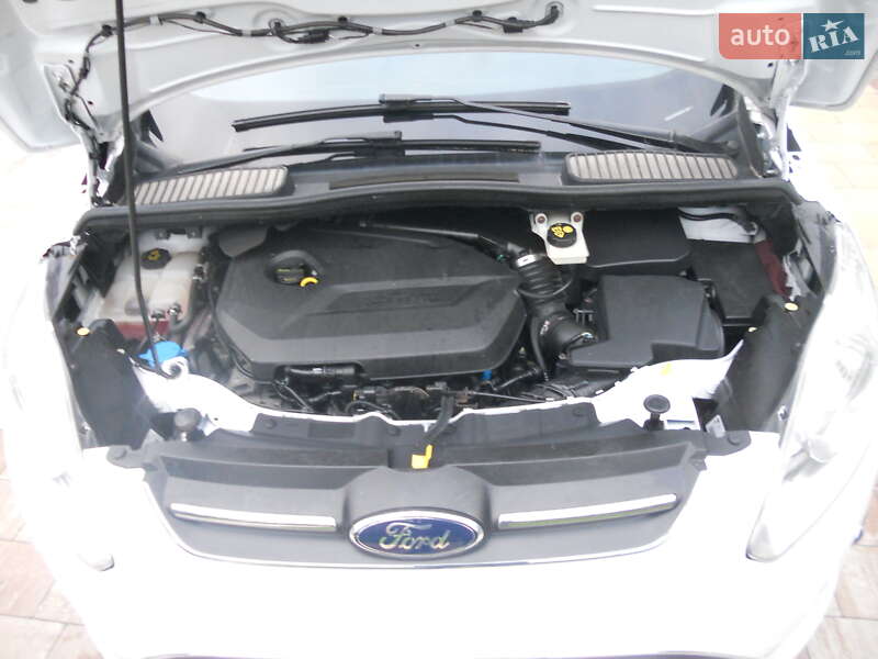 Минивэн Ford Grand C-Max 2010 в Буче