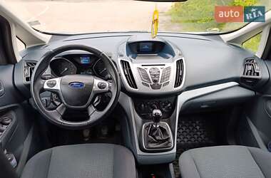 Минивэн Ford Grand C-Max 2011 в 