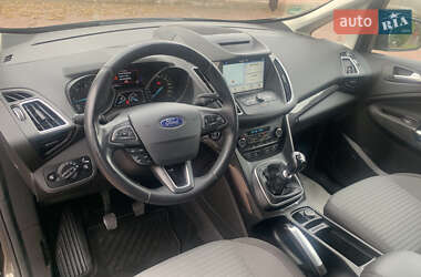 Минивэн Ford Grand C-Max 2018 в 
