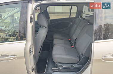 Мінівен Ford Grand C-Max 2012 в  фото 40 Мінівен Ford Grand C-Max 2012 в
