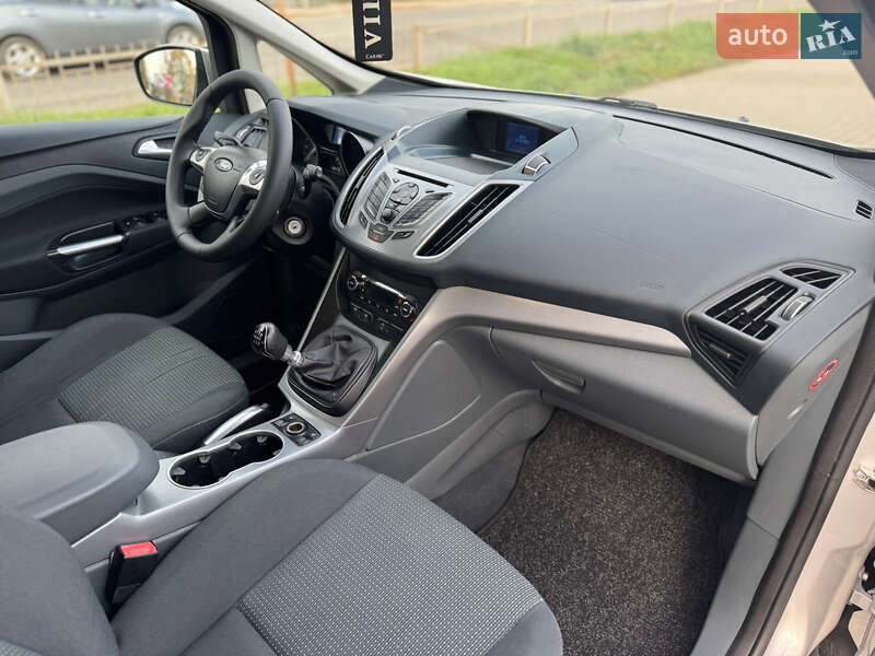 Минивэн Ford Grand C-Max 2012 в Ровно