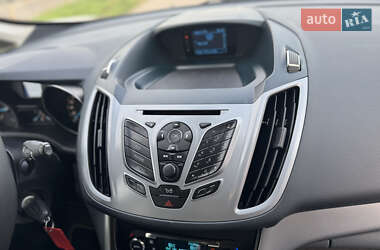 Мінівен Ford Grand C-Max 2012 в  фото 61 Мінівен Ford Grand C-Max 2012 в
