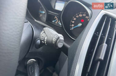 Мінівен Ford Grand C-Max 2012 в  фото 64 Мінівен Ford Grand C-Max 2012 в
