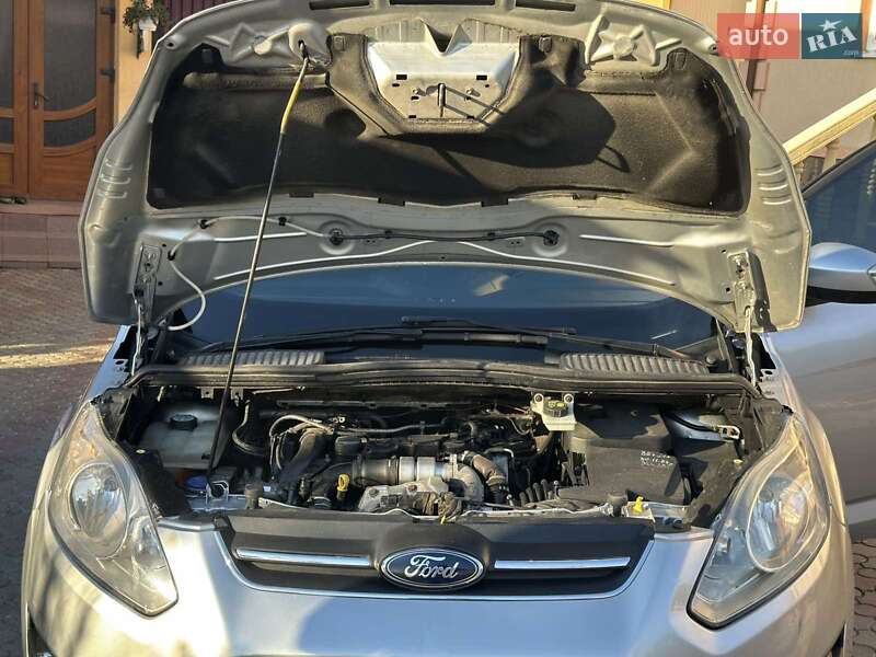 Мінівен Ford Grand C-Max 2011 в Чернівцях